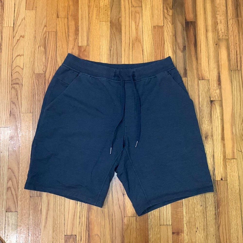 Lululemon City Sweat sweat short  size L